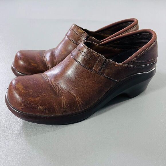 Ariat Shoes Womens 9 Brown Leather Santa Cruz Comfort Slip On Clogs - Picture 1 of 11